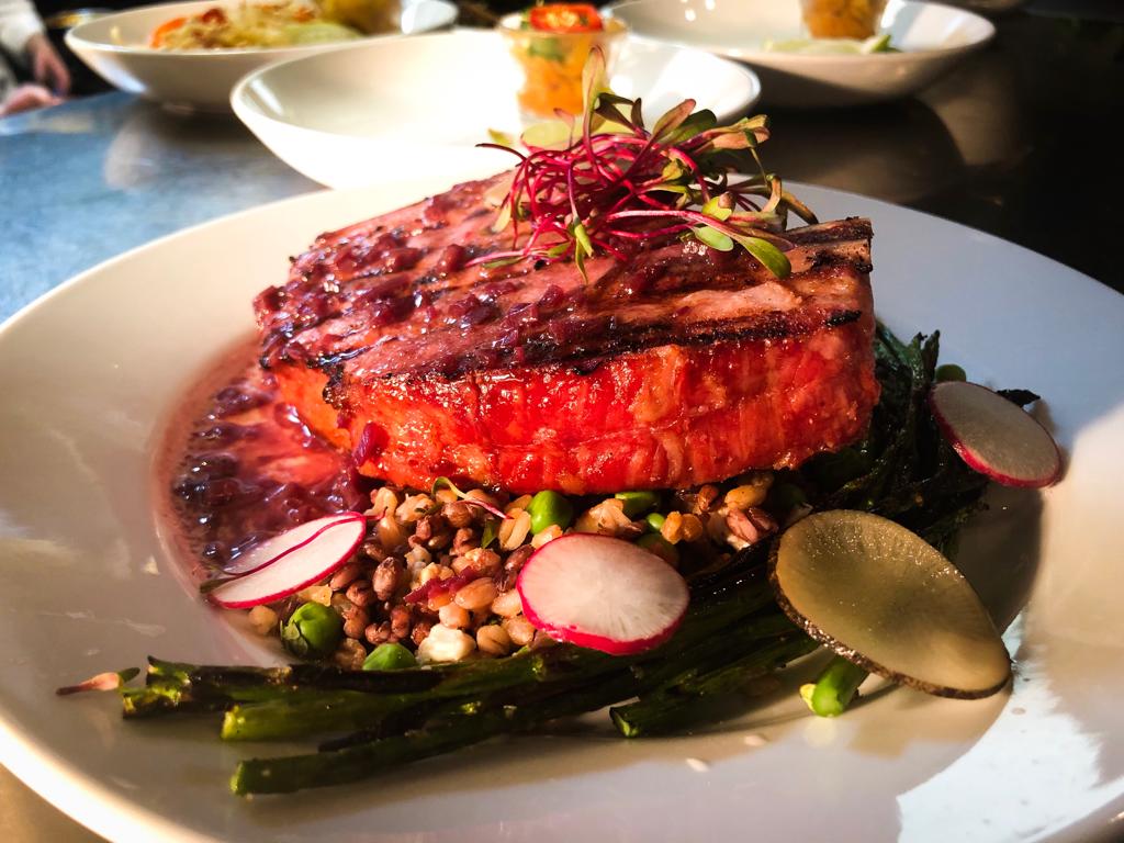 attachment-5cbf552be5e5f0d36e92972f smoked pork chop