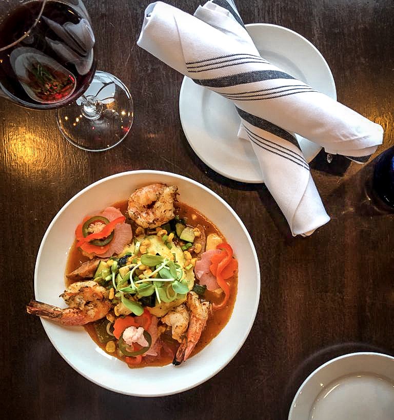 shrimp and smoked gouda grits